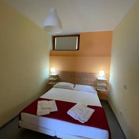 Le Terrazze 3* アグローポリ