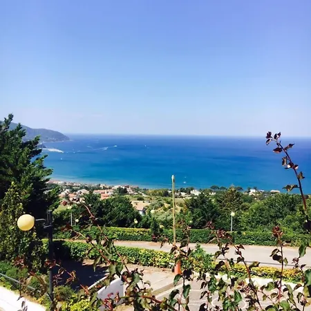 Le Terrazze アグローポリ