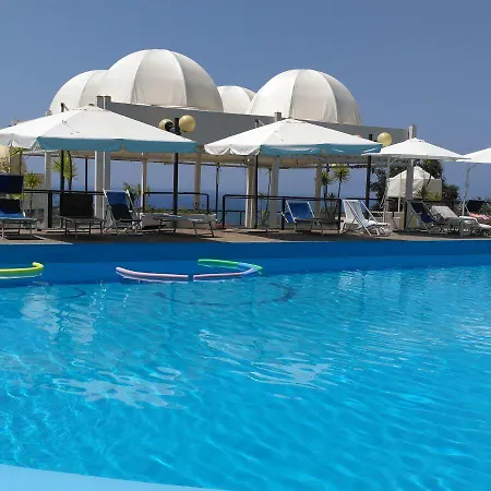 アパートホテル Le Terrazze