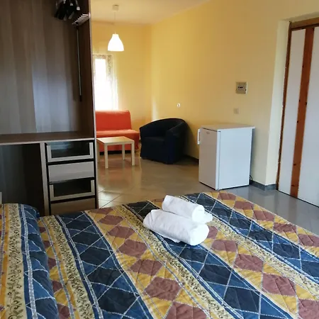 Le Terrazze アパートホテル アグローポリ