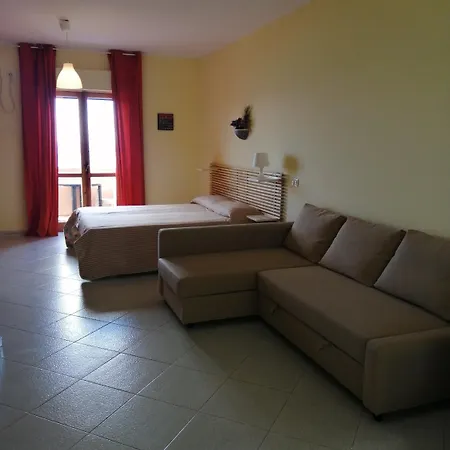 Le Terrazze アパートホテル アグローポリ