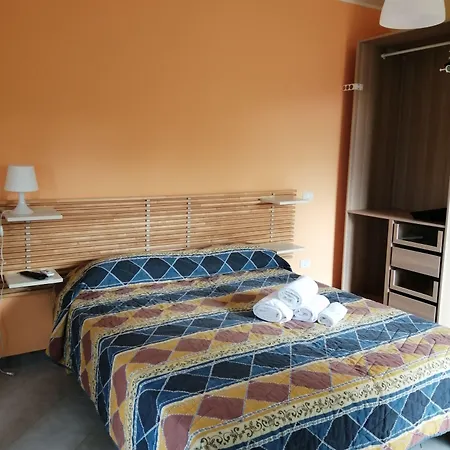 Le Terrazze 3* アグローポリ